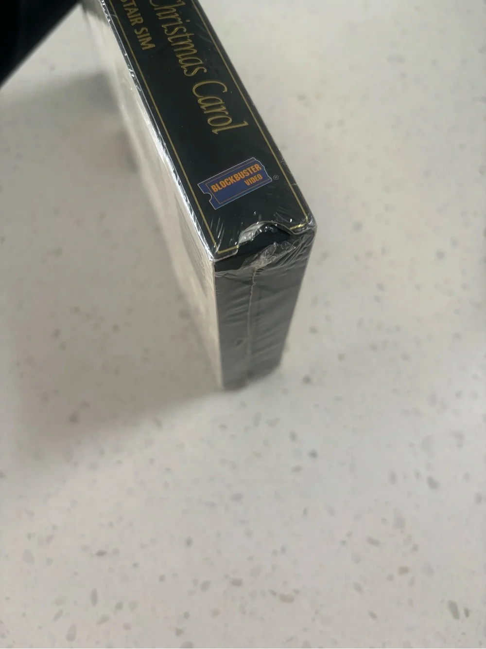 Charles Dickens' A Christmas Carol - Blockbuster Classics VHS - Gold/Black